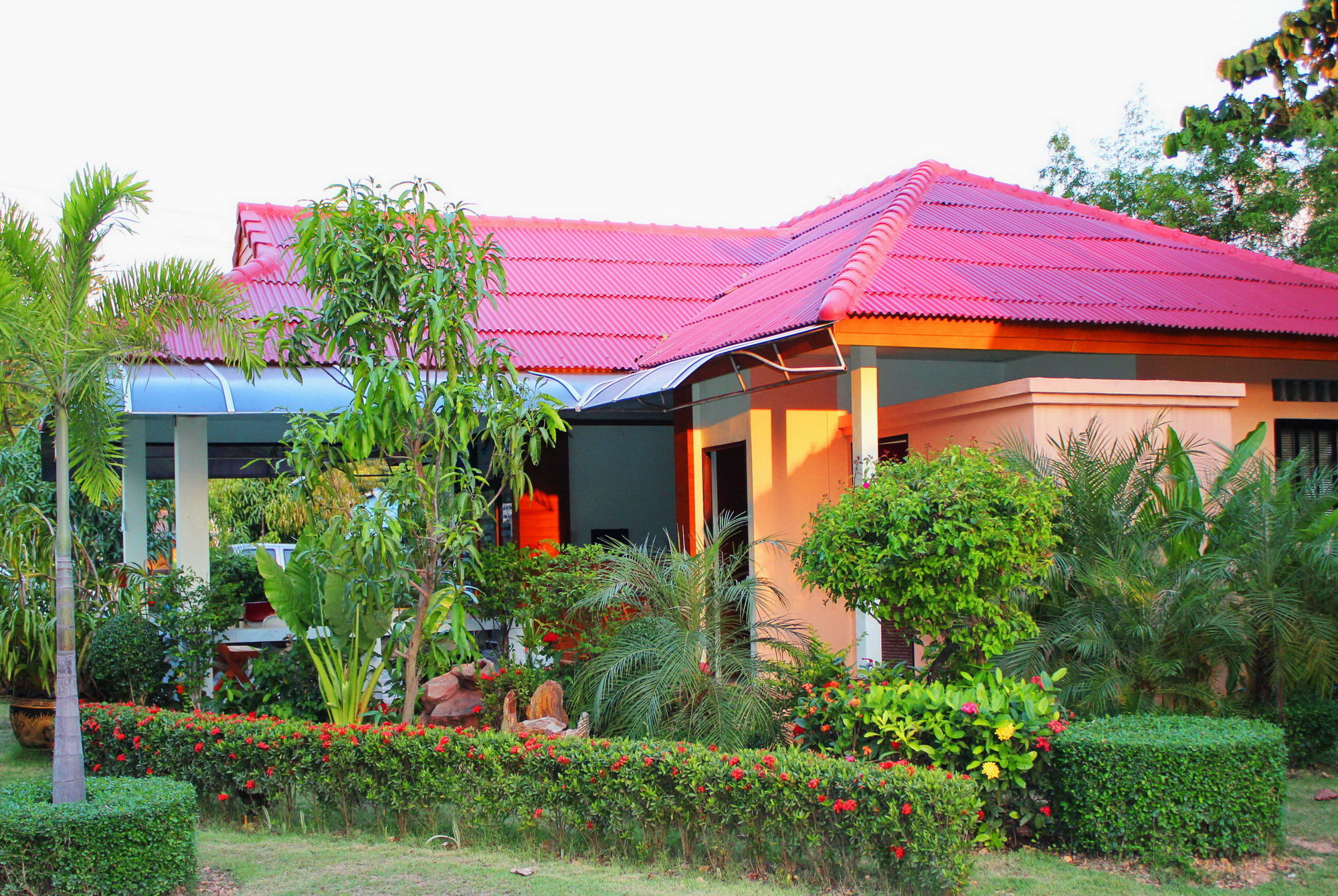Lanta Pavilion Resort - Koh Lanta Exterior photo